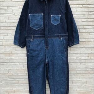 VINTAGE Limited EDITION LEVI’s RED TAB